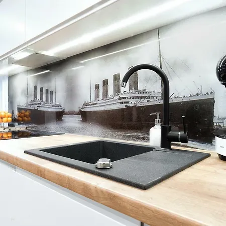Apartament 27a